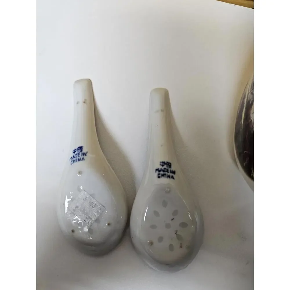 Vintage Asian Ceramic Soup Spoon Ramen‎ Wonton 2 Chinese